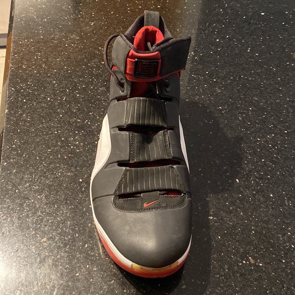 Nike Lebron Zoom Lebron IV high top sneakers. Sz 15. New - Picture 4 of 7